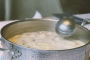 大秦御鼎秦宝雪花牛肉养生火锅养生火锅