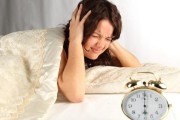 晚上睡眠时间短是什么原因,睡眠时间短是什么原因