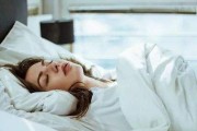 包含睡眠瘫痪症怎么快速醒来的词条