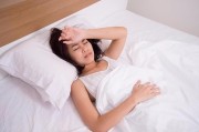 怎样缓解失眠的小方法视频,怎样缓解失眠的小方法