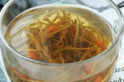金银花泡水喝金银花泡水喝一次放多少合适