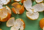 自己晒的橘子皮和陈皮有什么区别制作陈皮的方法