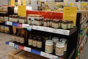 卖保健品的店卖保健品的店铺店里挂什么字好