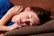 睡觉流口水是什么病怎样治疗睡觉流口水是什么病怎样治疗呢