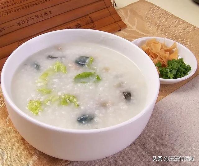 有哪些清淡不伤胃<strong>健胃</strong>，养胃又好吃营养的三餐食谱？