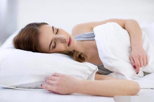 睡觉老是出汗是什么原因女人,睡觉老是出汗是什么原因女人吃什么药