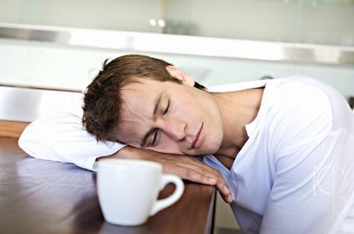 男人晚上睡觉时出汗是什么原因男的晚上睡觉出汗是什么情况