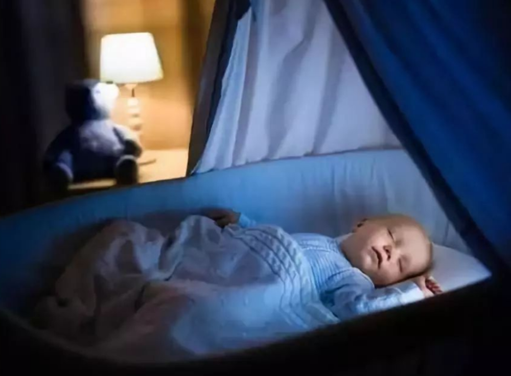 睡眠倒退期是哪几个月,4个月睡眠倒退期解决办法