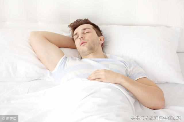男人晚上盗汗是什么原因引起的,男人晚上盗汗是什么原因引起的吃什么药
