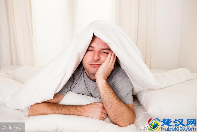 女性夜间睡觉出汗是什么原因夜里睡觉出汗怎么回事女性