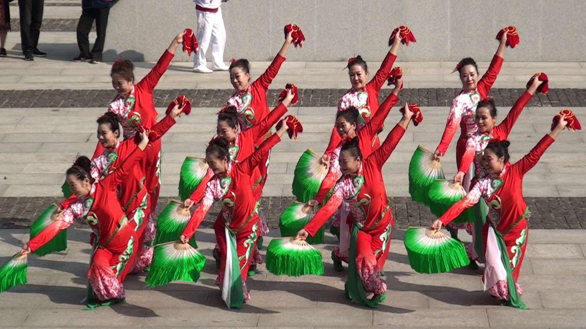 第三套健身秧歌规定套路及完整教学,第三套健身秧歌