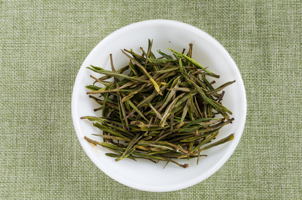 苦丁茶能减肥吗苦丁茶能减肥吗?多长时间看见效果