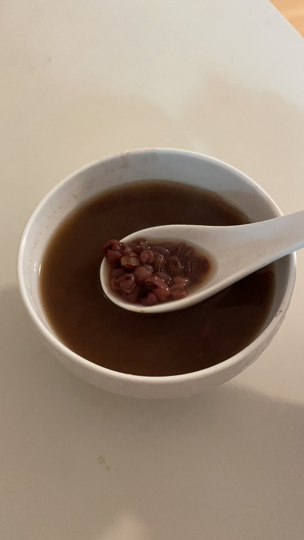 减肥红豆汤,减肥红豆汤冰镇喝还是热的喝比较有减肥效果?