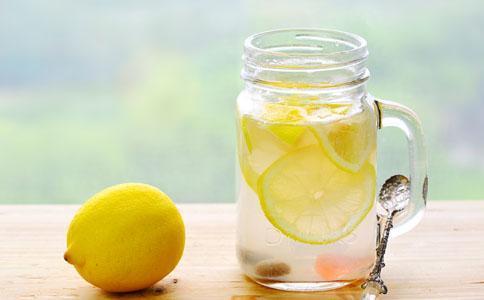 柠檬水的正确泡法减肥柠檬水的正确泡法减肥美白祛斑
