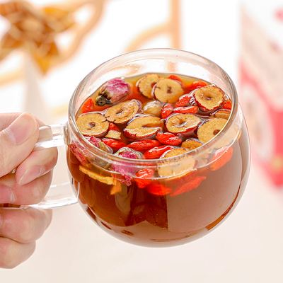 姜枣茶的功效与作用,月经期喝姜枣茶的功效与作用