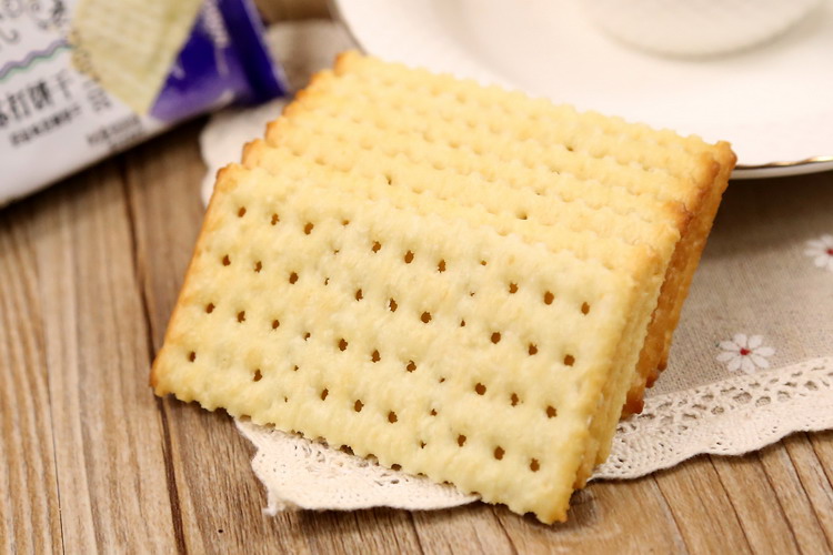常年吃苏打饼干经常吃苏打饼干对身体有害吗?