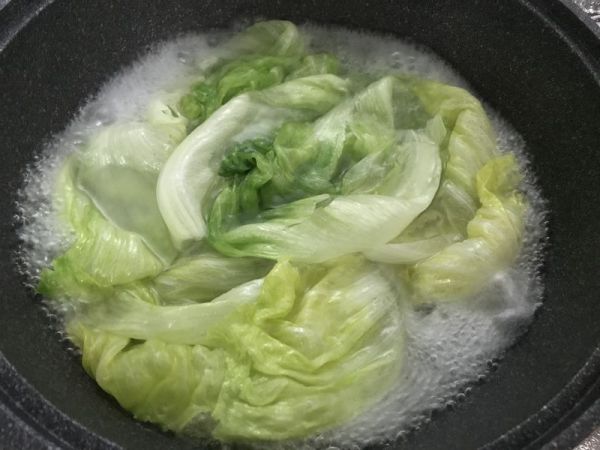 水煮菜减肥能用酱油吗水煮菜减肥