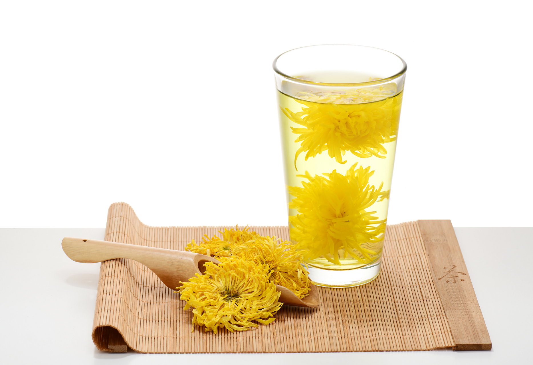 菊花柠檬茶孕妇可以喝吗,菊花柠檬茶