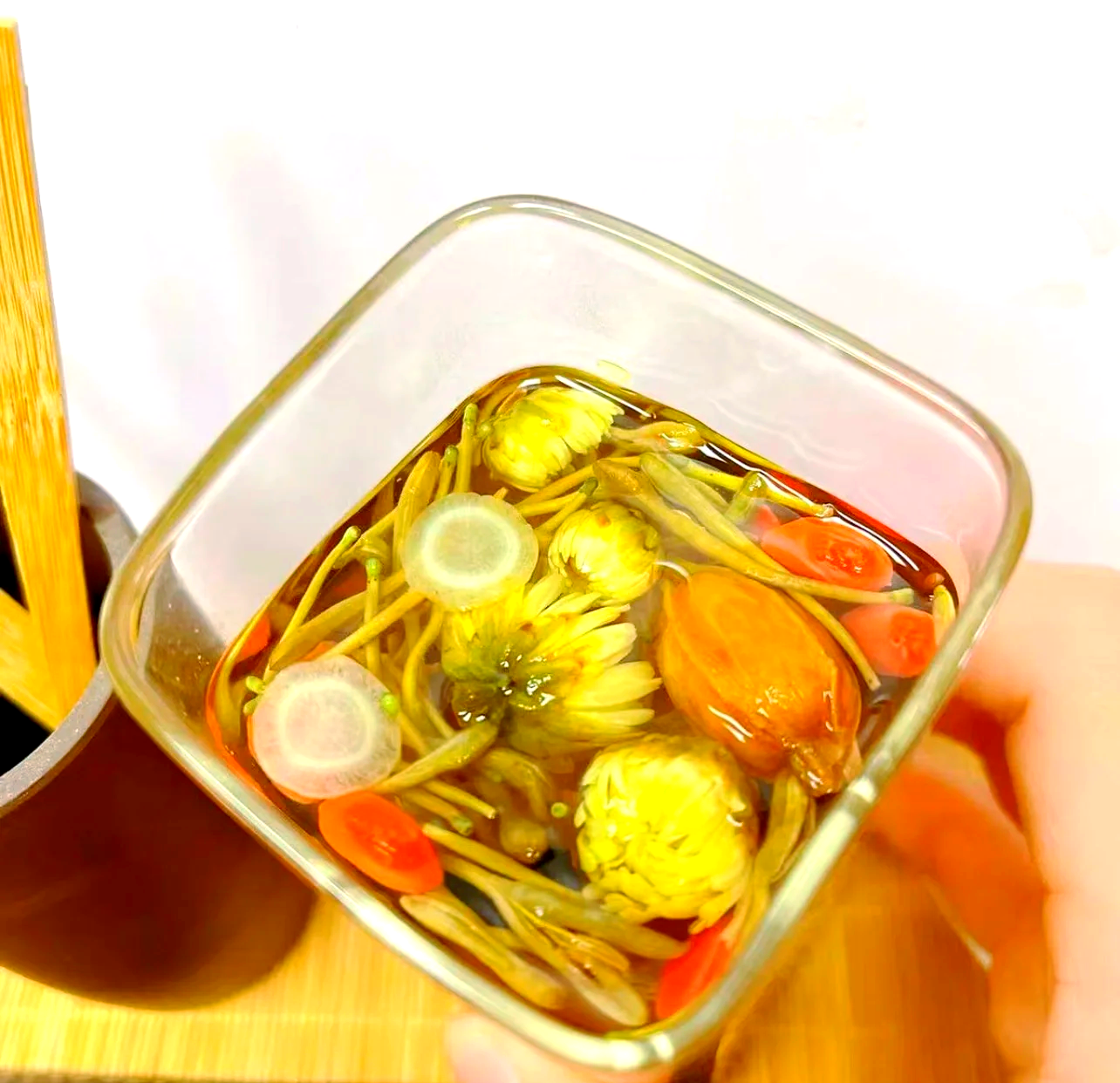枸杞菊花茶可以天天喝吗,菊花茶可以天天喝吗