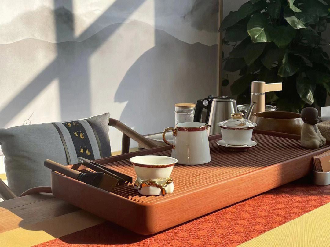 一茶一坐一茶一坐下一句是什么