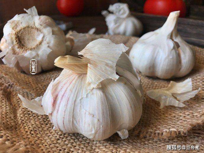 减肥吃蒜,减肥期间可以吃蒜吗