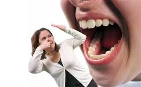 口臭是什么原因口臭是什么原因导致的