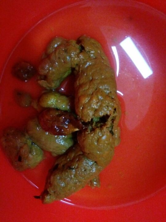 大便出血鲜红色不痛不痒怎么回事能自愈吗,大便出血鲜红色不痛不痒怎么回事