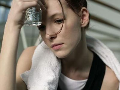 睡觉时出汗是什么原因男性感冒症状睡觉时出汗是什么原因男性感冒