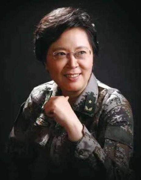 包含陈薇建议培养生物防御骨干人才的词条