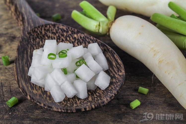 睡眠不好用什么食疗最好,睡眠不太好吃什么食物疗效好