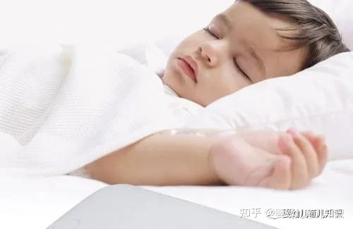 小孩晚上睡觉老出汗是什么原因,小孩晚上睡觉老出汗是什么原因?